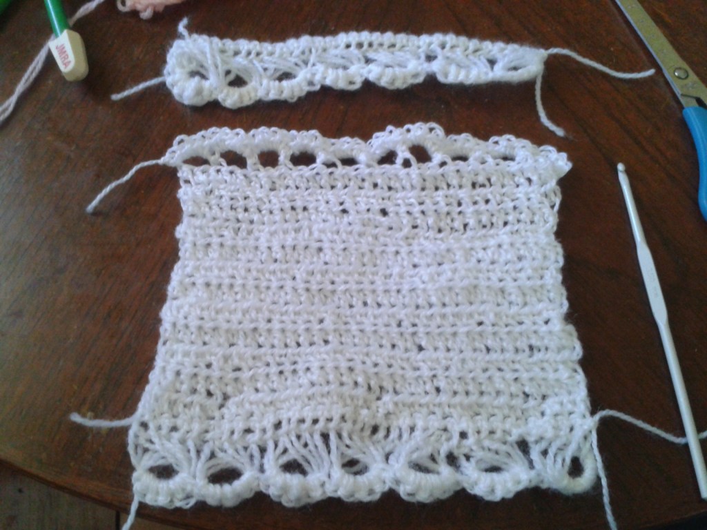 Crocheted gloves: Broomstick lace stitch and glove&nbsp;making