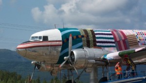 yarn-bomb-plane