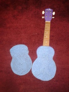 crocheting how to wool ukulele case