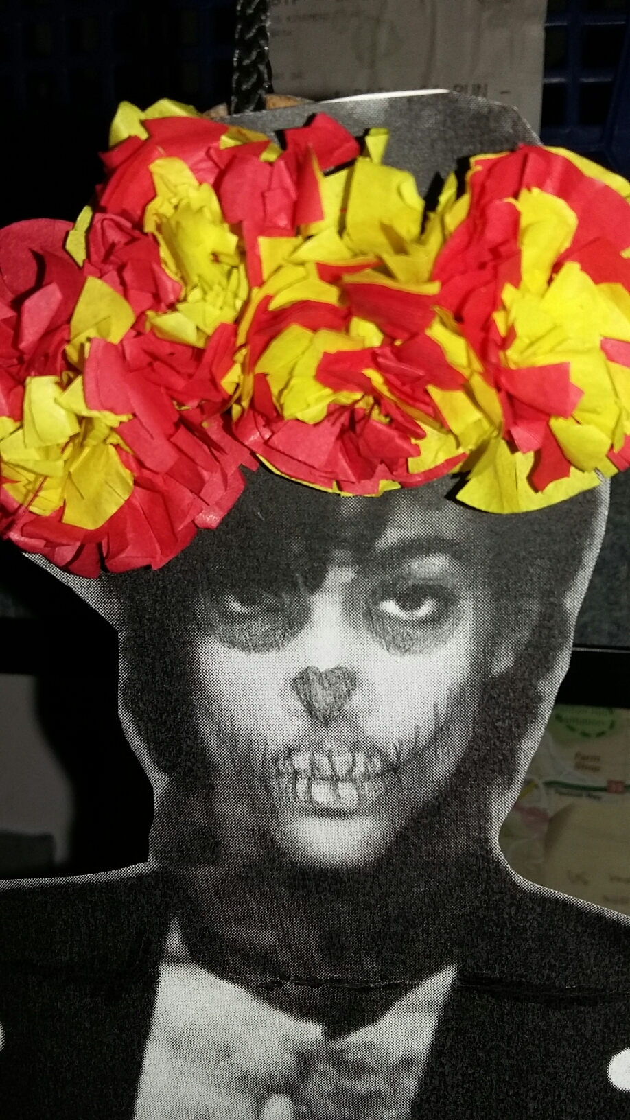 Day of the Dead crafts: Making crepe paper&nbsp;marigolds