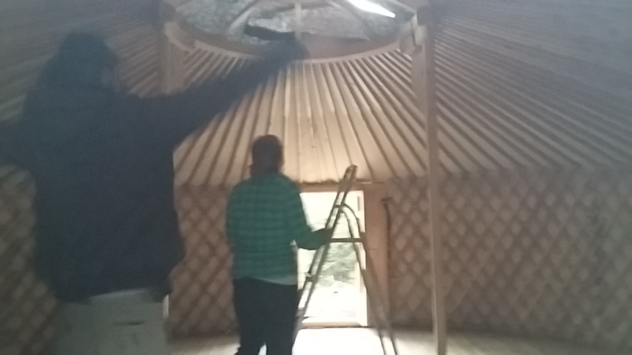 Inside yurt structure building tutorial How a yurt looks from the inside