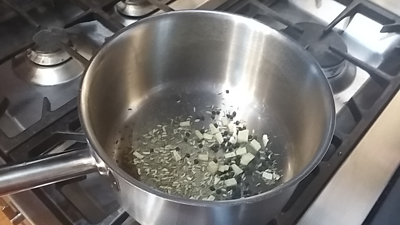 Making preserves preparing hot pickle vinegar How to cook apple cider vinegar pickling recipe