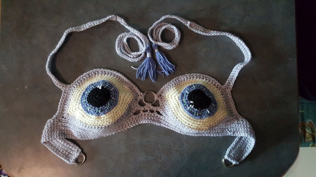 Crocheted croptops, bralettes and&nbsp;mandalas