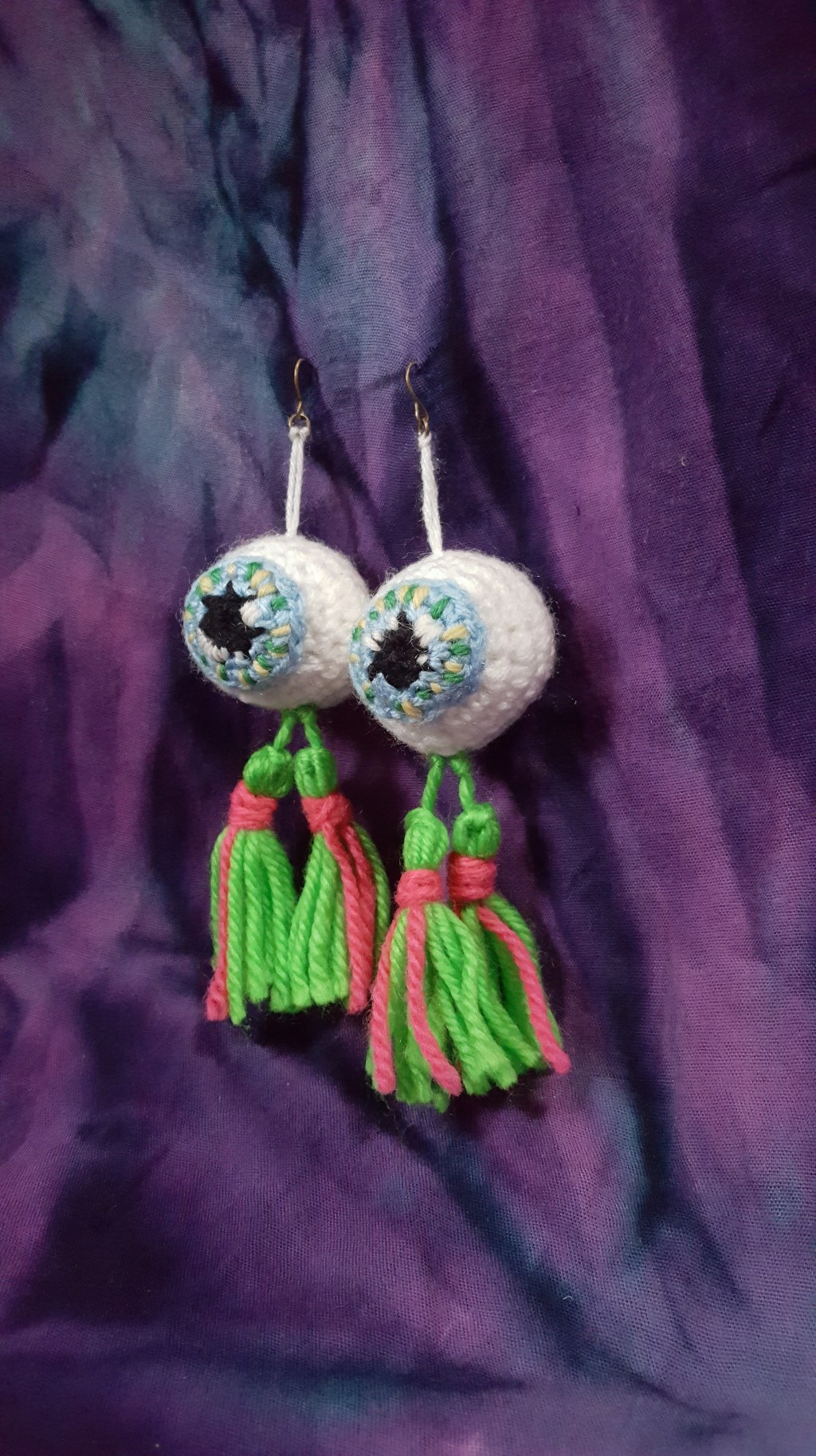 Crocheted and found art jewellery&nbsp;making